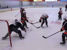 河北保定|體(tǐ)教融合讓(ràng)更多孩子上冰雪