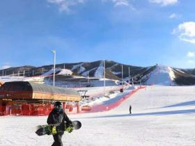 張家口印發冰雪産業發展實施方案：實現崇禮六大雪場一卡聯滑