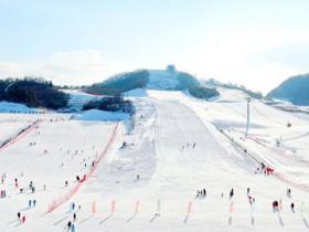 綠蔥(cōng)坡，火熱的“華(huá)中亞布力”