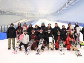 冬奧(ào)500天倒計時 中國冰雪健兒在成都全力備(bèi)戰