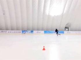 我與冬奧(ào)有個(gè)約會 牛街青年體驗冰雪項目