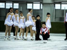 探索冰雪發展市場(chǎng)化 龐清佟健布局“東(dōng)西南北”