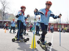 推冰雪教育 譜人才大計(jì) 教育界對(duì)冰雪進校園信心倍增