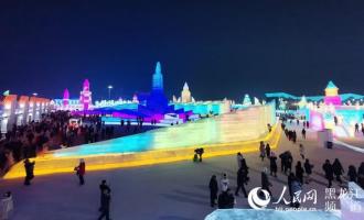 黑龍江：冰雪旅遊“熱騰騰” “冷資源”變(biàn)成“熱經濟(jì)”