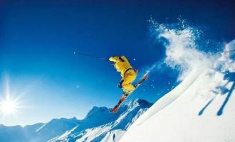 帶動三億人參(cān)與冰雪運動 建設體育強國有瞭(le)時間表