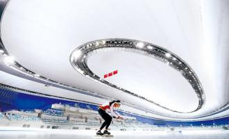 冰雪盛會助推體育事業發展