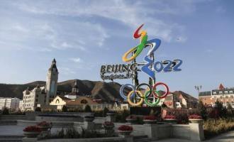 堅決克服新冠肺炎疫情不利影響 統籌推進冬奧(ào)會籌辦(bàn)和冰雪産業發展