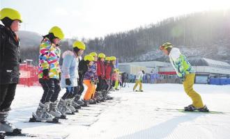 2022年校園冰雪運動(dòng)管理體(tǐ)系基本健全