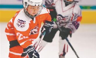 冰球“兩(liǎng)賽(sài)”助力沈陽冰雪“加速度”