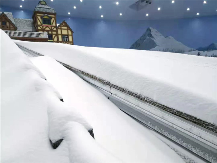 銘星室内造雪設備暴雪ESB-A8造雪量大、雪質優