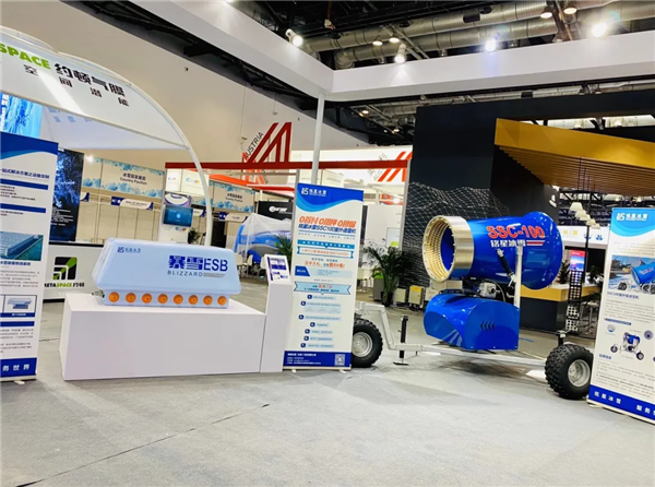 暴雪ESB-A8室内造雪機、SSC100室外造雪機