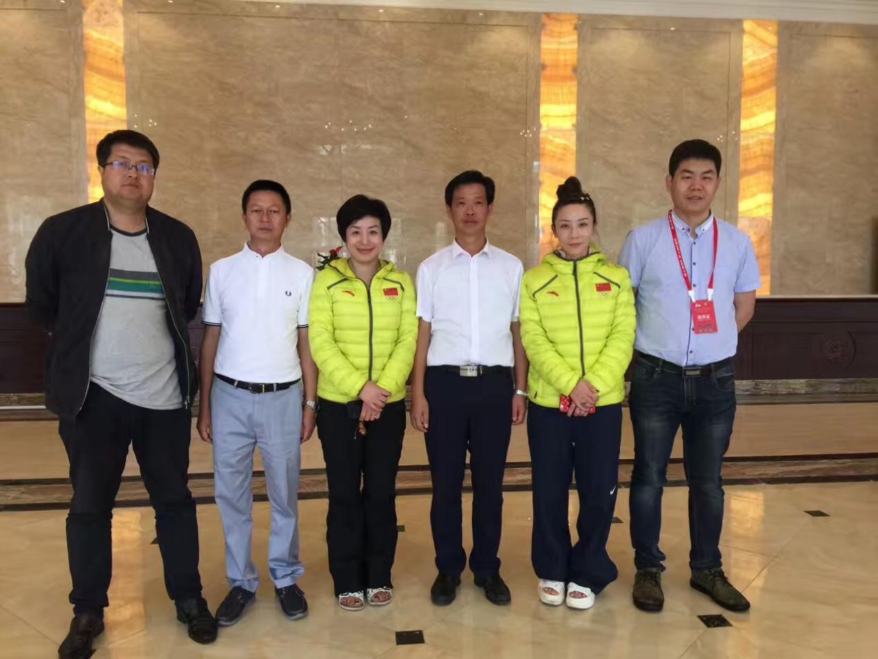 第四屆旅發(fā)會在關(guān)嶺冰雪小鎮舉行2