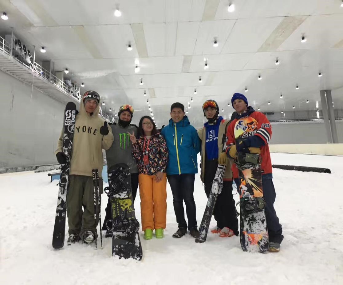 第四屆旅發(fā)會在關(guān)嶺冰雪小鎮舉行8