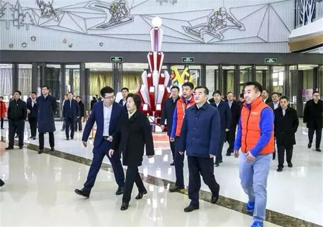 國務院副總理孫春蘭莅臨視察哈爾濱(bīn)融創(chuàng)雪世界