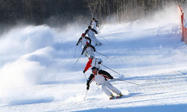 雲南香格裏拉滑雪場