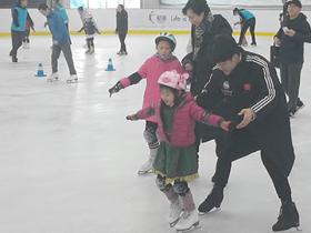 練(liàn)習花樣滑冰都需要哪些護(hù)具？