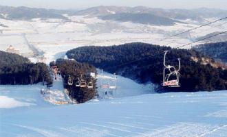遼甯沈陽白清寨滑雪場