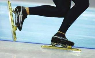 爲什麽滑冰鞋底部的冰刀會(huì)設計的很鋒(fēng)利？