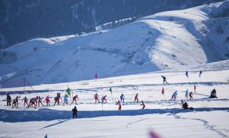 滑雪場(chǎng)的滑雪指導(dǎo)員任職要求
