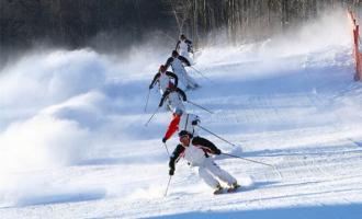 雲南香格裏拉滑雪場