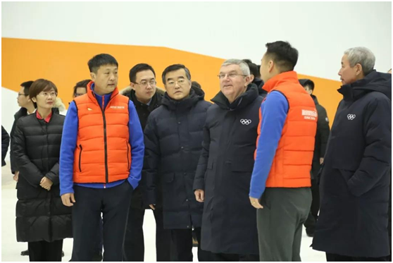 國際奧(ào)委會主席巴赫莅臨考察銘星冰雪承建的“全球最大室内滑雪場(chǎng)”