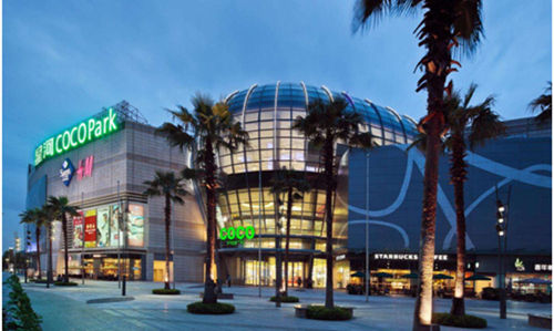 深圳龍崗(gǎng)星河COCOPARK真冰場(chǎng)