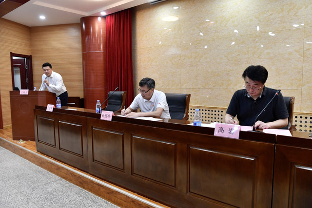 山東(dōng)省冰雪運動(dòng)協會正式成立（4）