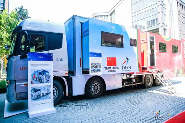 全國首台智能修闆打蠟車