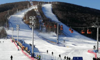 讓煩(fán)人的雪，幻化成冰雪“熱經濟(jì)”