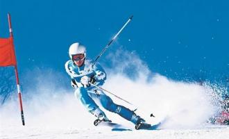 定州市多渠道多形式促冰雪運動(dòng)蓬勃發(fā)展