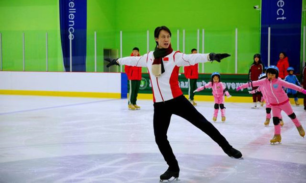 “築夢冰雪百節(jié)大師課進校園”公益活動(dòng)在京啓航