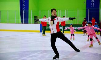 “築夢冰雪百節(jié)大師課進校園”公益活動(dòng)在京啓航