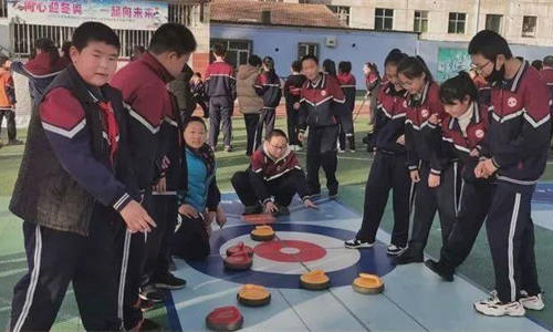 懷安縣掀起冰雪運動熱