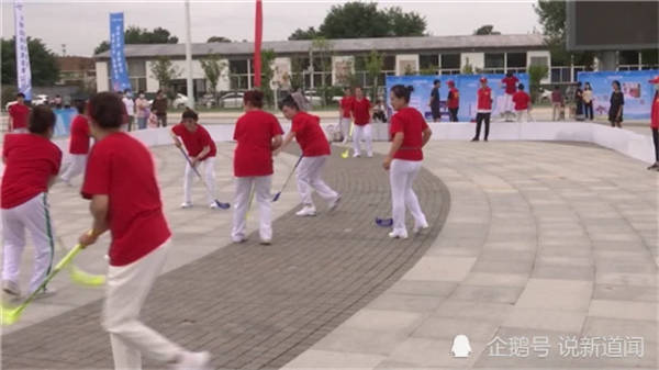 河北保定市舉辦社區冰雪運動會4