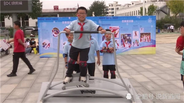 河北保定市舉辦社區冰雪運動會9