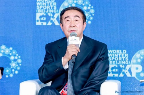 中國雪橇協會主席、北京冬奧組委可持續發展和咨詢委員會副主任、冬奧組委體育部特聘專家趙英剛