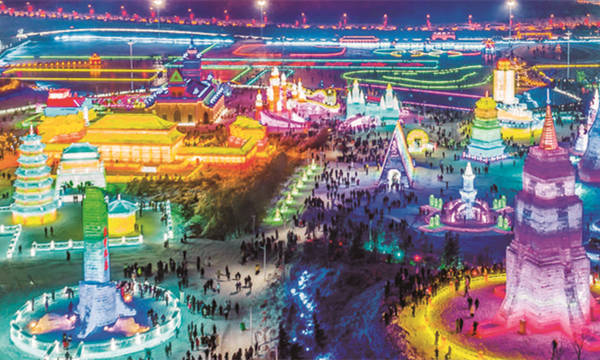 長春冰雪新天地成瞭市民賞冰嬉雪的樂園