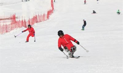 我國殘疾人冰雪運動取得巨大發展