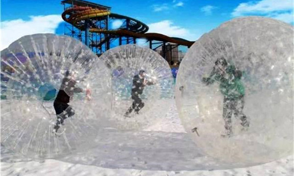 承德冰雪嘉年華活動吸引瞭許多市民參與