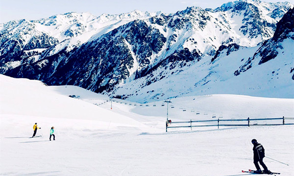 北京石景山11項措施促冰雪産業發展