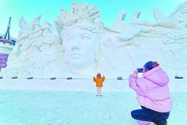 鶴城公園主題遊樂園