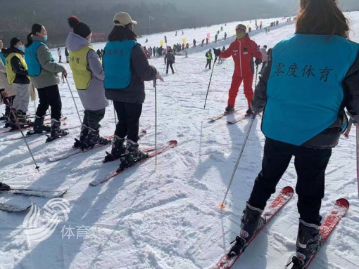 2020濟南冰雪嘉年華活動火爆開啓 3