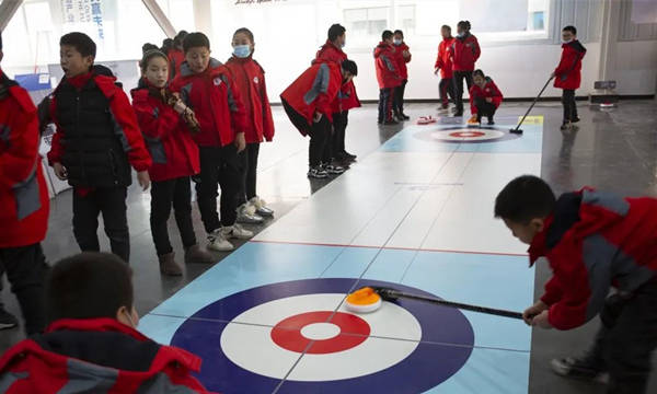 河北張家口冰雪産業博覽會開幕 2