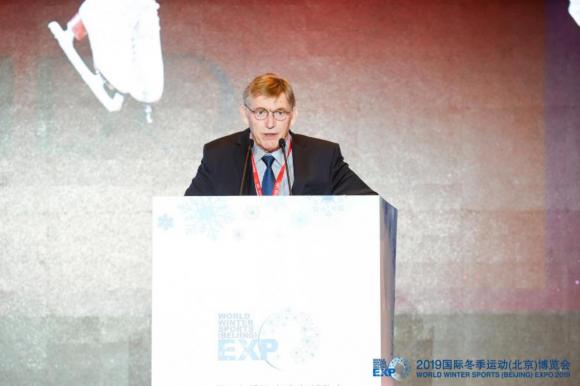 國際滑冰聯盟主席揚·迪克瑪