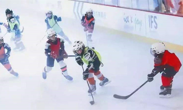 山西推介多個冰雪項目推動(dòng)冰雪運動(dòng)發(fā)展