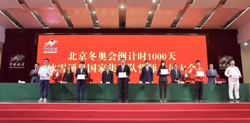 獲頒“先進個人”的代表。