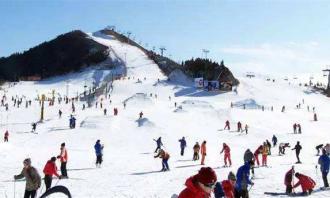 内蒙古呼倫貝(bèi)爾構建冰雪産(chǎn)業鏈 立足資源優勢發展“冷經濟”