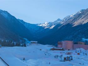 四川理縣(xiàn)鹧鸪山自然公園滑雪場(chǎng)