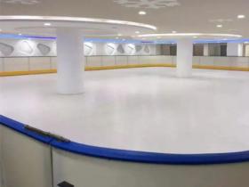 仿真冰場可以用冰刀麽？