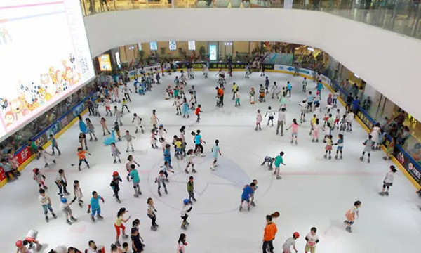 室内滑冰場